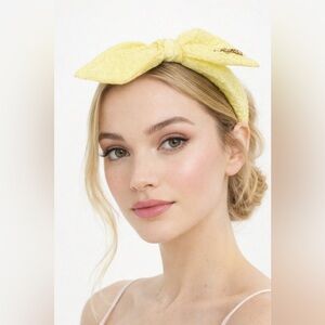 Embossed w/bee big bow top knot headband